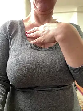 Snapshot of sweetmystery1 chatting on 21, 3, 2026 sweetmystery1 online show from 21, 3, 2026