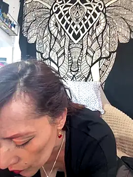 Boonny Boo01 online show from 26, 9, 2025