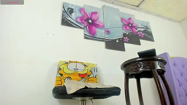 Snapshot of baiolethX chatting on 4, 4, 2026 baiolethX online show from 4, 4, 2026