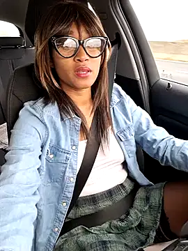 guardami1988 online show from 31, 12, 2024