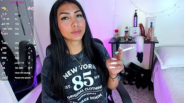 Snapshot of Tracy_lambo chatting on 26, 11, 2025 Tracy lambo online show from 26, 11, 2025