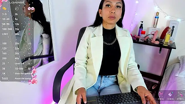 Snapshot of Tracy_lambo chatting on 15, 2, 2026 Tracy lambo online show from 15, 2, 2026