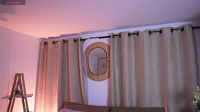 Snapshot of Valeriestyle chatting on 17, 11, 2025 Valeriestyle online show from 17, 11, 2025