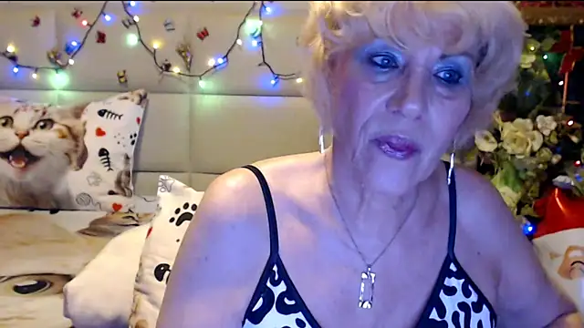 HappyWomanOn online show from 18, 12, 2025