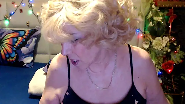 HappyWomanOn online show from 2, 5, 2026