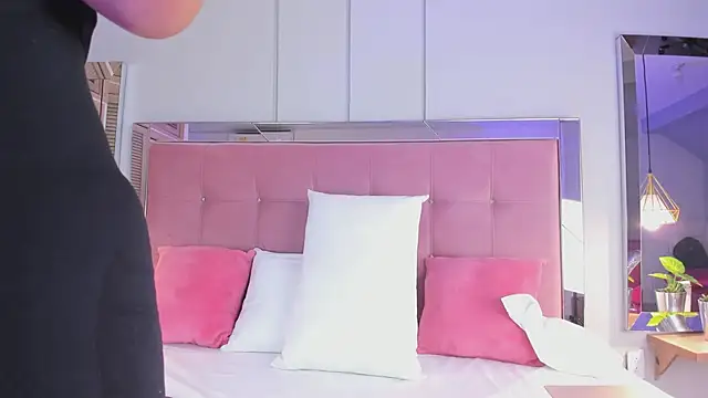 Snapshot of Ahincale chatting on 17, 1, 2026 Ahincale online show from 17, 1, 2026