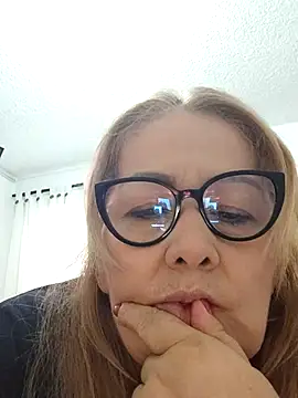 Nayla Garner online show from 29, 11, 2025