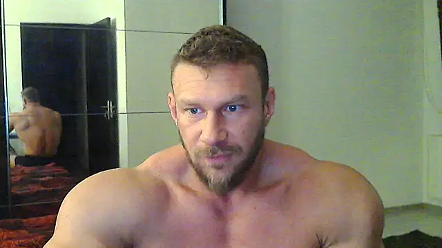 Snapshot of muscularkevin chatting on 5, 12, 2024 muscularkevin online show from 5, 12, 2024