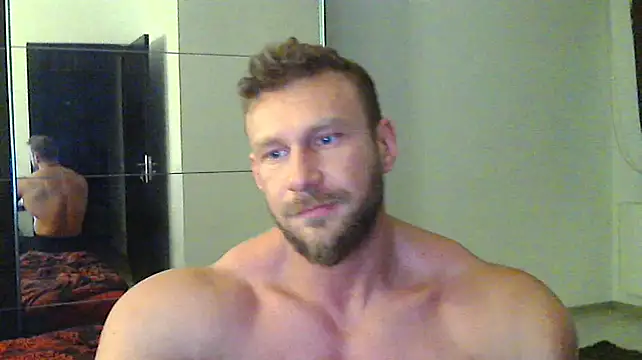 Snapshot of muscularkevin chatting on 7, 12, 2024 muscularkevin online show from 7, 12, 2024