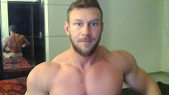 Snapshot of muscularkevin chatting on 8, 12, 2024 muscularkevin online show from 8, 12, 2024