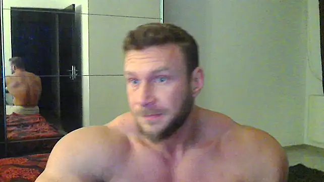 Snapshot of muscularkevin chatting on 8, 12, 2024 muscularkevin online show from 8, 12, 2024