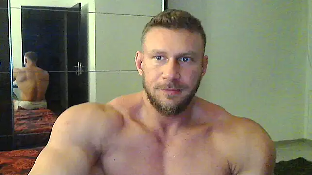Snapshot of muscularkevin chatting on 9, 12, 2024 muscularkevin online show from 9, 12, 2024