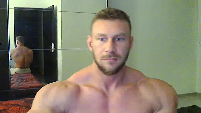 Snapshot of muscularkevin chatting on 12, 12, 2024 muscularkevin online show from 12, 12, 2024