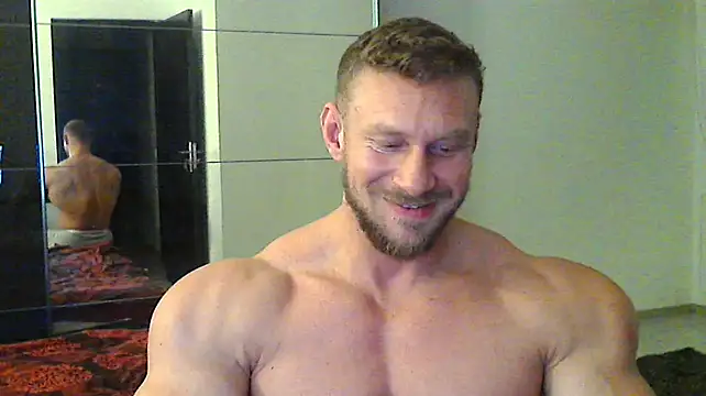 Snapshot of muscularkevin chatting on 15, 12, 2024 muscularkevin online show from 15, 12, 2024