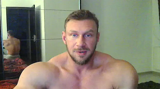 Snapshot of muscularkevin chatting on 19, 12, 2024 muscularkevin online show from 19, 12, 2024