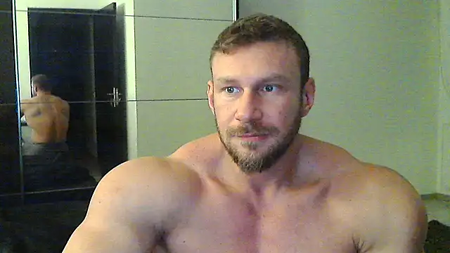 Snapshot of muscularkevin chatting on 28, 12, 2024 muscularkevin online show from 28, 12, 2024
