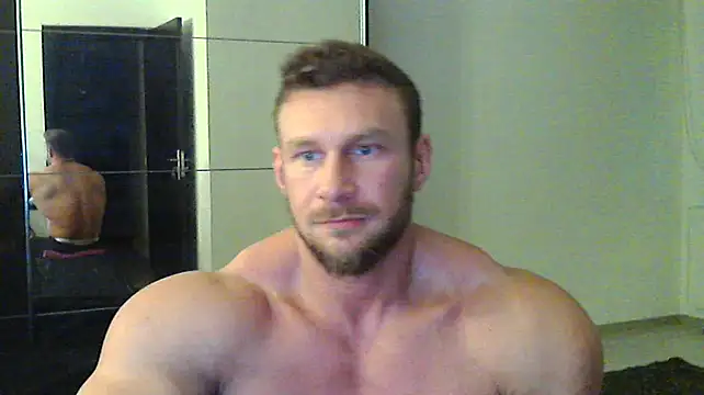 Snapshot of muscularkevin chatting on 2, 1, 2025 muscularkevin online show from 2, 1, 2025
