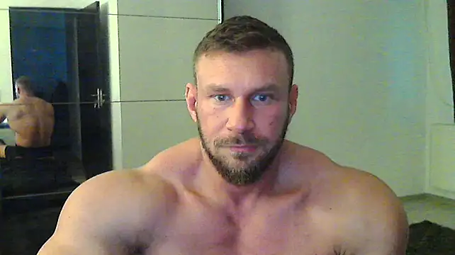 Snapshot of muscularkevin chatting on 17, 2, 2025 muscularkevin online show from 17, 2, 2025