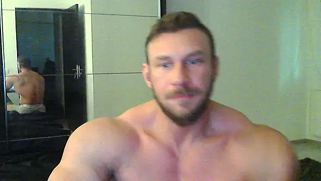 Snapshot of muscularkevin chatting on 9, 3, 2025 muscularkevin online show from 9, 3, 2025