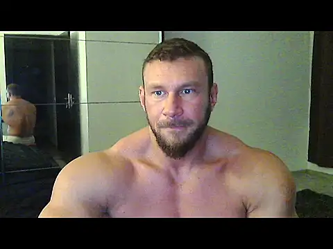 Snapshot of muscularkevin chatting on 6, 10, 2025 muscularkevin online show from 6, 10, 2025
