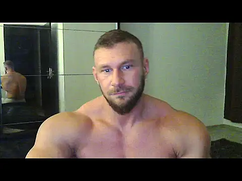 Snapshot of muscularkevin chatting on 8, 10, 2025 muscularkevin online show from 8, 10, 2025