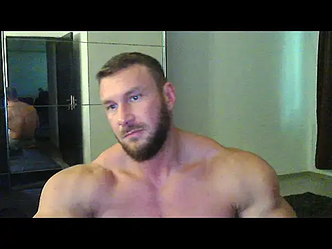 Snapshot of muscularkevin chatting on 15, 10, 2025 muscularkevin online show from 15, 10, 2025