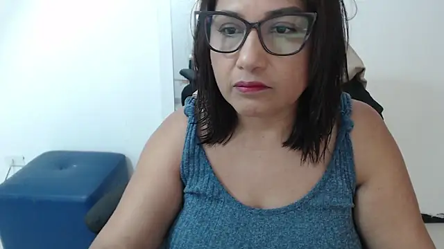 Snapshot of Katha_Marck chatting on 4, 3, 2026 Katha Marck online show from 4, 3, 2026