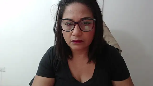 Snapshot of Katha_Marck chatting on 6, 3, 2026 Katha Marck online show from 6, 3, 2026