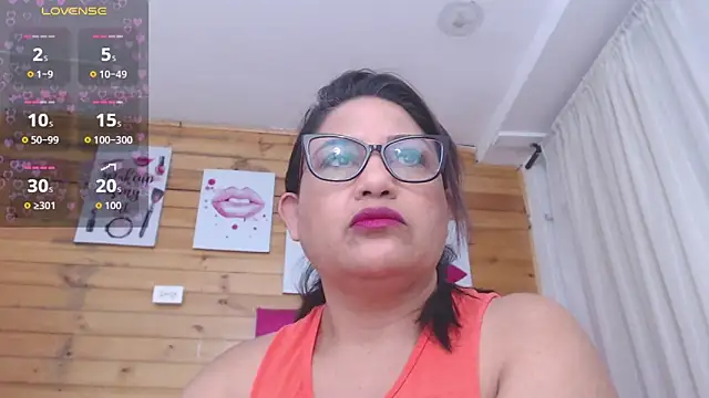 Snapshot of Katha_Marck chatting on 5, 4, 2026 Katha Marck online show from 5, 4, 2026