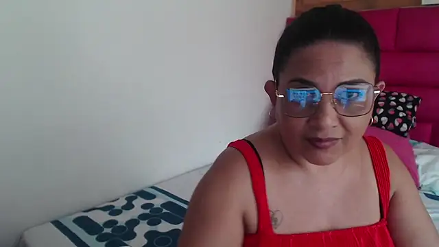 Snapshot of Katha_Marck chatting on 11, 6, 2026 Katha Marck online show from 11, 6, 2026
