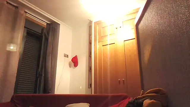 Snapshot of davigochi77bcn chatting on 4, 12, 2024 davigochi77bcn online show from 4, 12, 2024