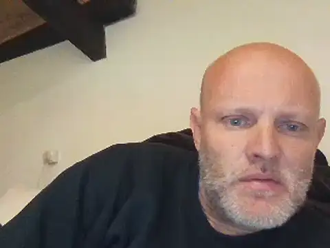 Snapshot of davigochi77bcn chatting on 21, 3, 2025 davigochi77bcn online show from 21, 3, 2025