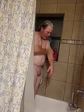 Snapshot of Hotredheadandtoungelasher chatting on 4, 10, 2025 Hotredheadandtoungelasher online show from 4, 10, 2025