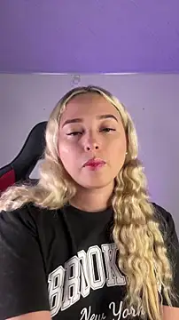 Irisweet  online show from 5, 11, 2025