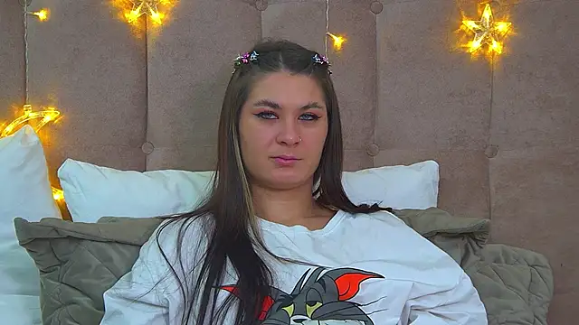 RachelSimpson online show from 31, 12, 2024