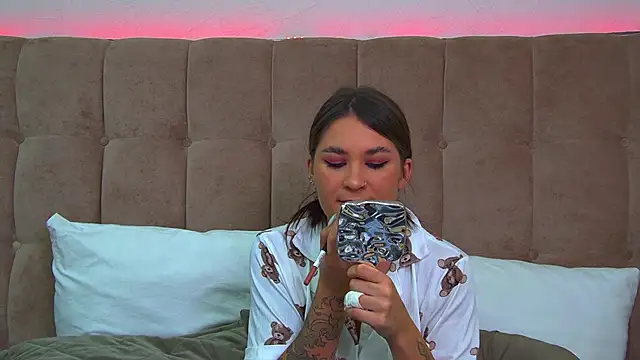 RachelSimpson online show from 15, 1, 2025