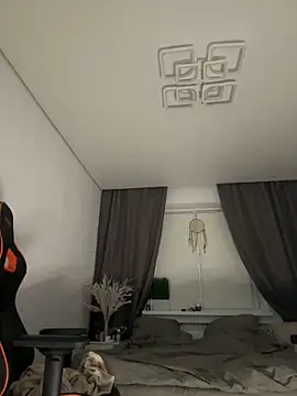 Snapshot of Bastet chatting on 25, 12, 2024 Bastet online show from 25, 12, 2024