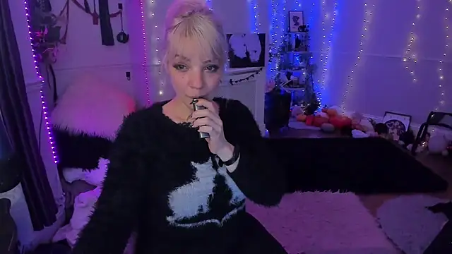 AliceW0lf online show from 2, 12, 2025