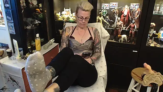 Snapshot of MaryG chatting on 26, 1, 2025 MaryG online show from 26, 1, 2025