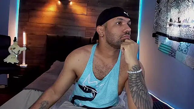 Snapshot of anthonylatynxd chatting on 13, 2, 2025 anthonylatynxd online show from 13, 2, 2025