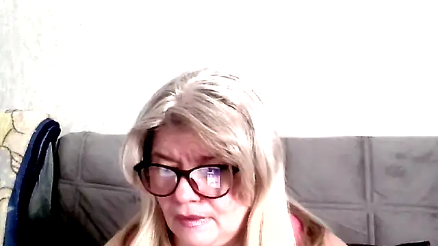 Snapshot of Diana_49 chatting on 22, 2, 2026 Diana 49 online show from 22, 2, 2026