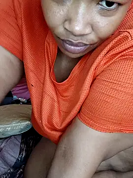 iamSunflower900 online show from 8, 5, 2026