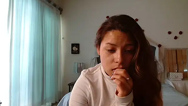3littleschoolteens online show from 18, 5, 2026
