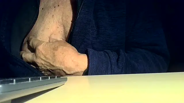 tachione2 online show from 6, 10, 2025