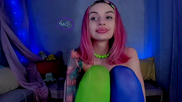 LickLizzy online show from 16, 3, 2025