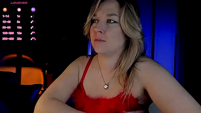 Snapshot of 5_in_one chatting on 1, 11, 2025 5 in one online show from 1, 11, 2025