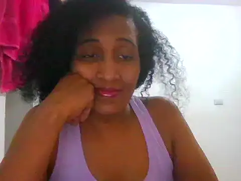 Snapshot of Aishamara chatting on 4, 2, 2025 Aishamara online show from 4, 2, 2025