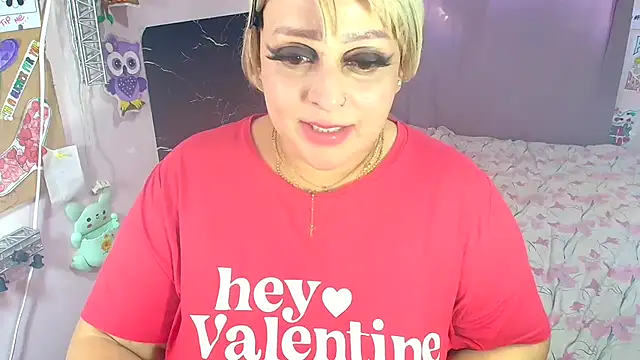 Snapshot of Queen_Anne chatting on 25, 12, 2024 Queen Anne online show from 25, 12, 2024