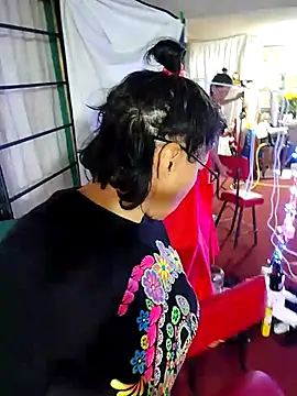 LaInsaciableIntensa online show from 26, 10, 2025