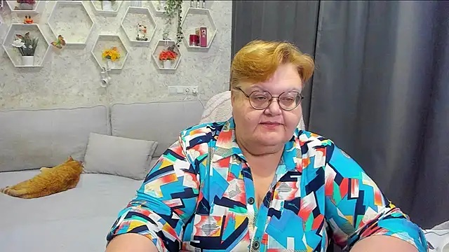 Snapshot of _big_love_ chatting on 6, 4, 2026 big love online show from 6, 4, 2026